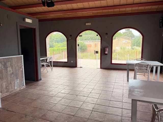 Chalet de 2 habitaciones en Girona ciudad en venta - 270.000 € (Ref: 9987563)
