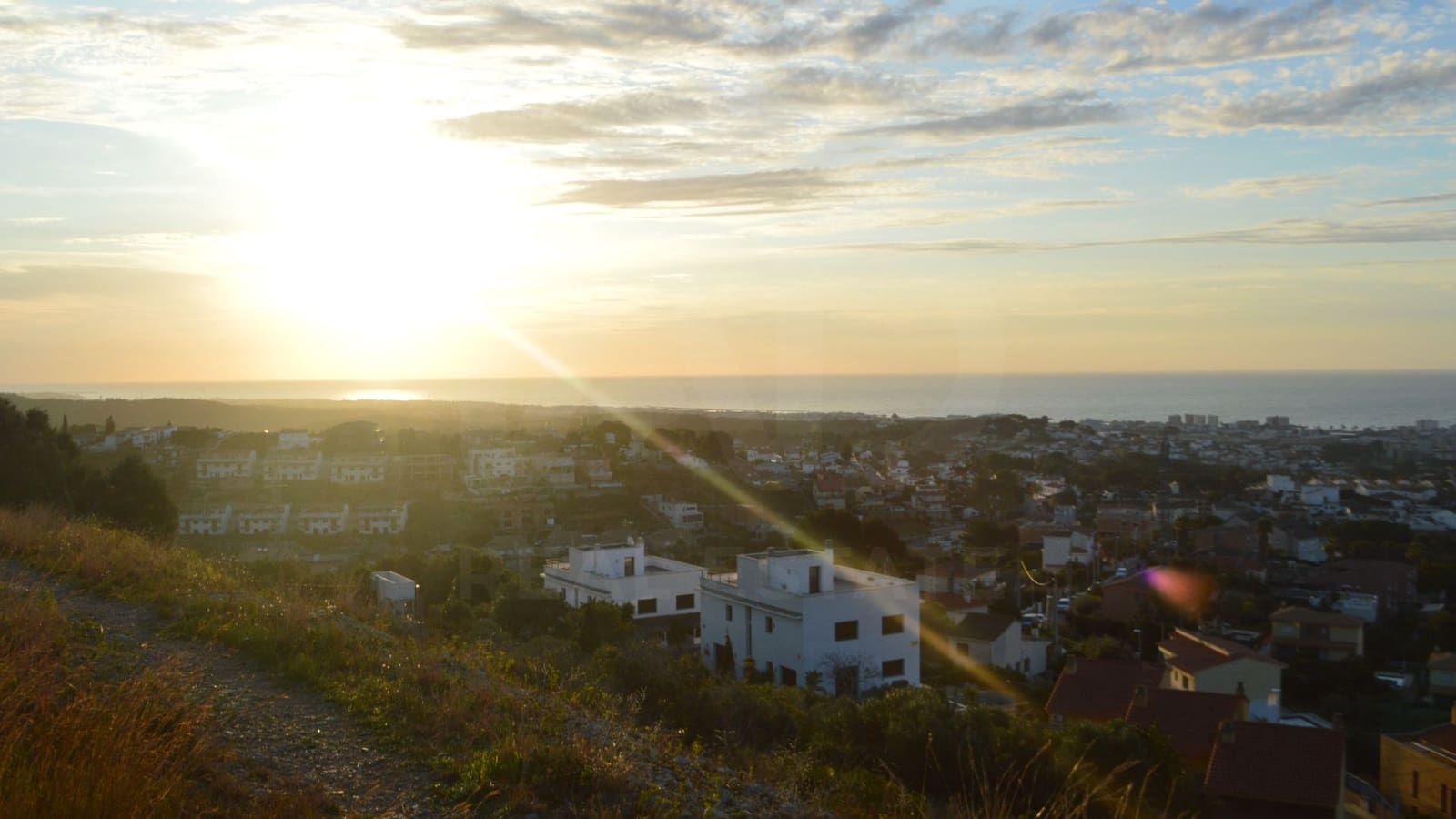 Ubebygd land til salgs i Tarragona by - € 10 000 (Ref: 9987566)