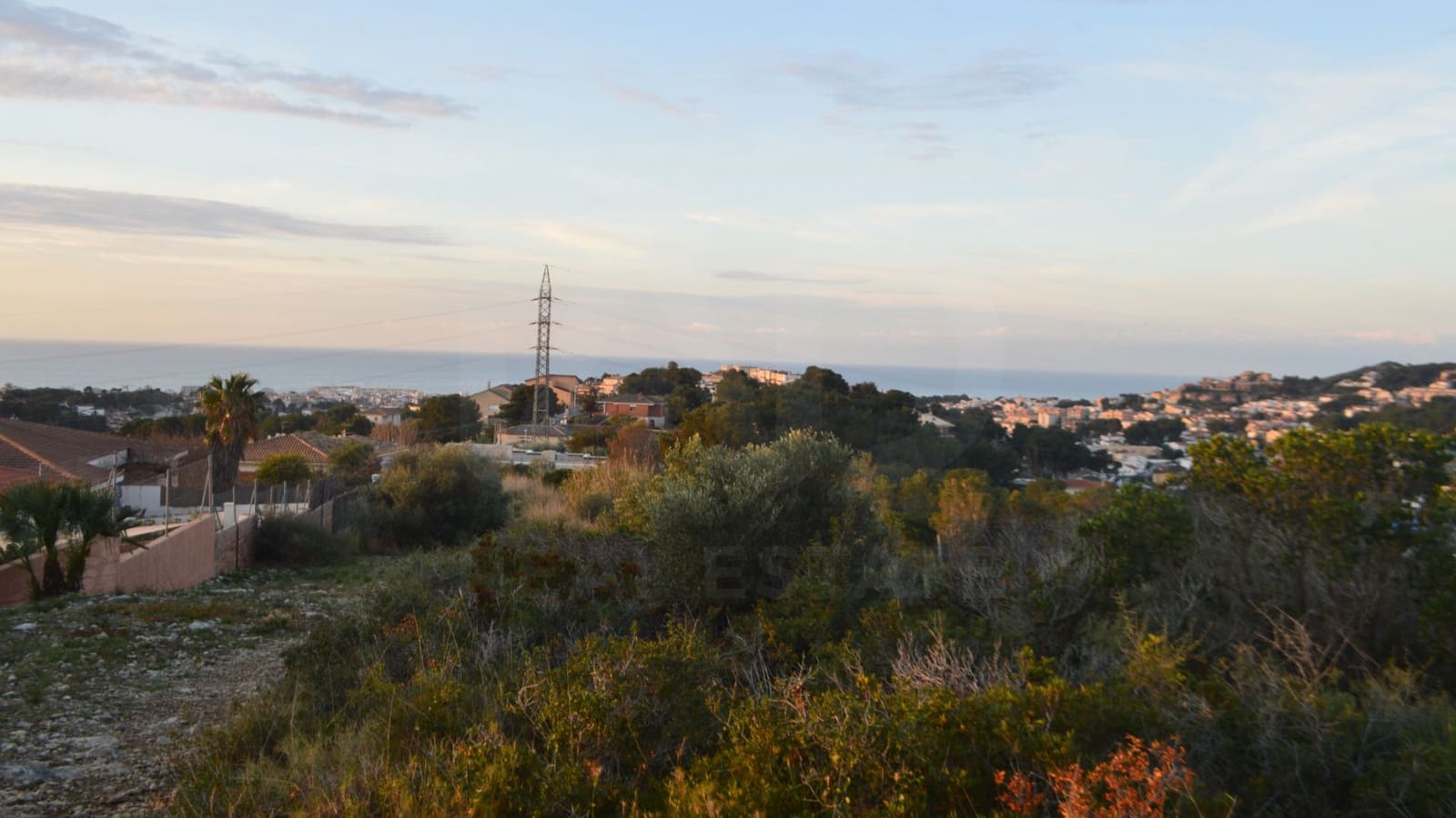 Ubebygd land til salgs i Tarragona by - € 10 000 (Ref: 9987566)