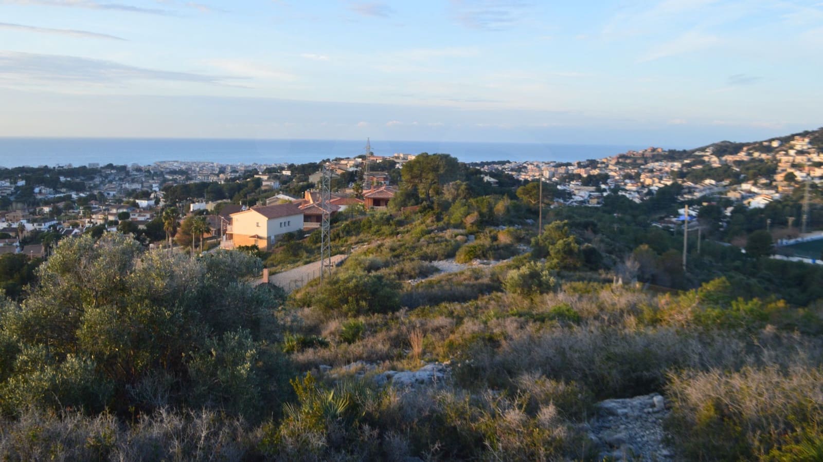 Ubebygd land til salgs i Tarragona by - € 10 000 (Ref: 9987566)