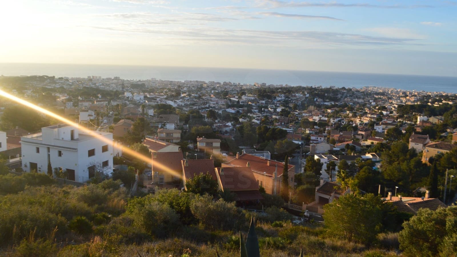 Ubebygd land til salgs i Tarragona by - € 10 000 (Ref: 9987566)
