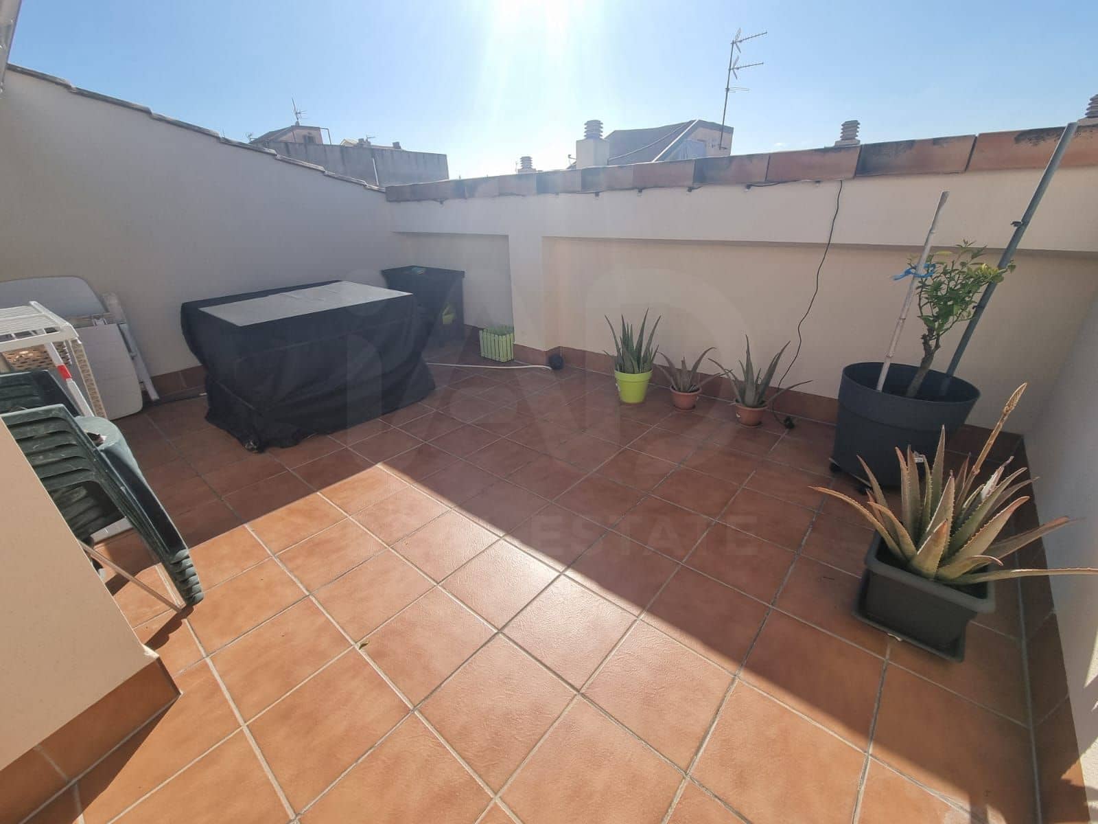 3 sovrum Lägenhet till salu i Barcelona stad med garage - 261 900 € (Ref: 9987568)