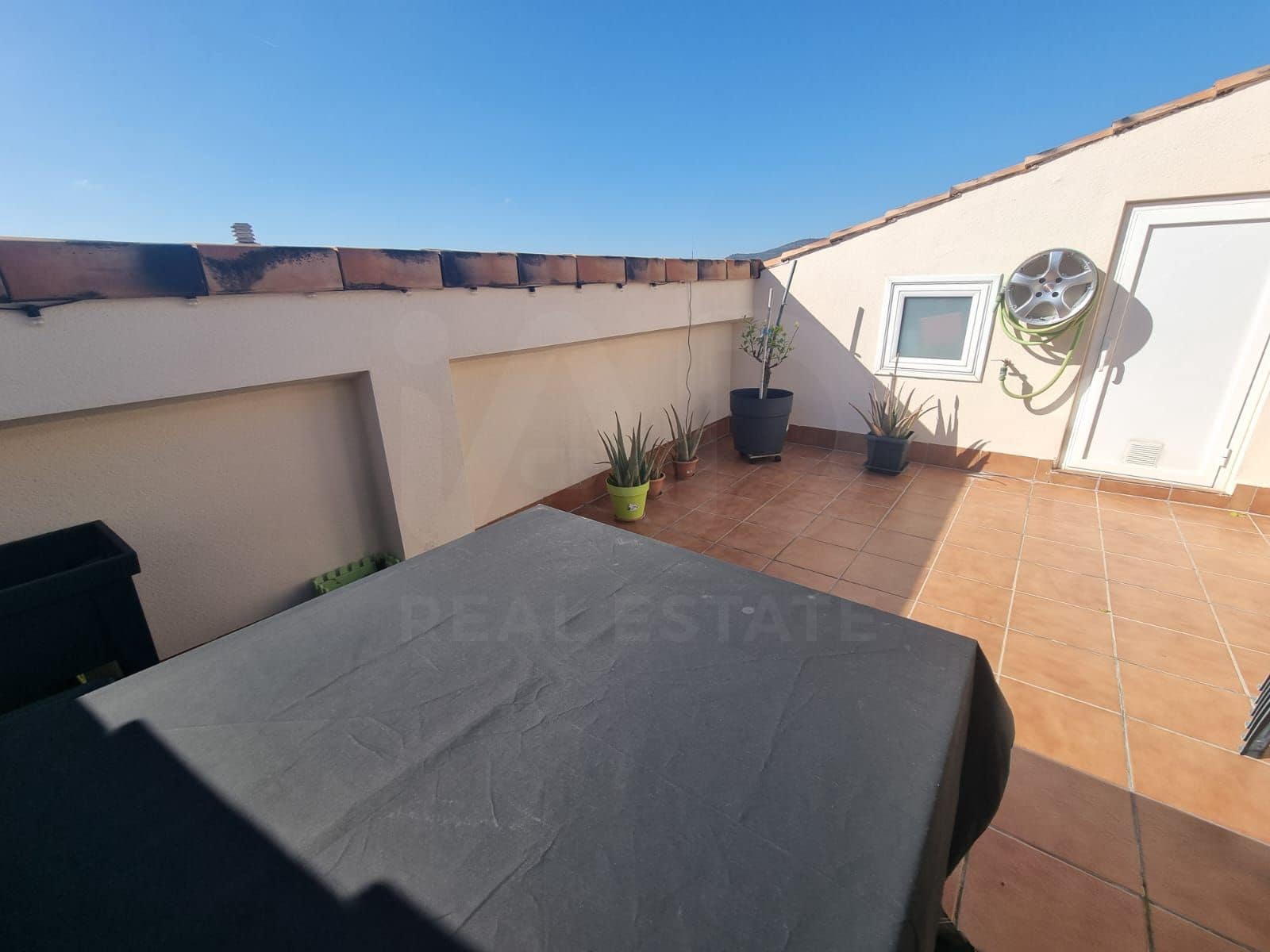 3 sovrum Lägenhet till salu i Barcelona stad med garage - 261 900 € (Ref: 9987568)