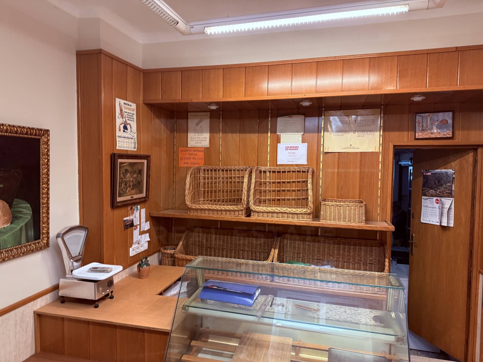 6 makuuhuone Kaupallinen myytävänä paikassa Tarragona kaupunki - 169 000 € (Ref: 9987570)