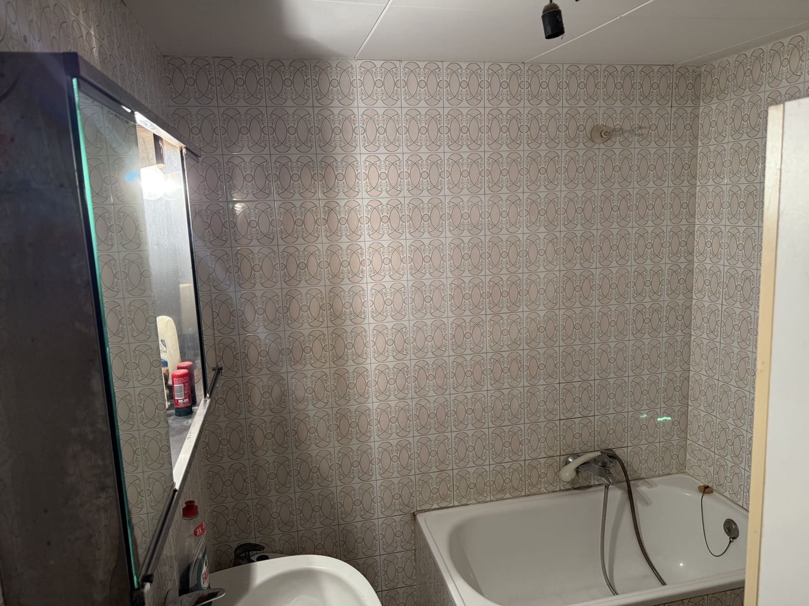 6 makuuhuone Kaupallinen myytävänä paikassa Tarragona kaupunki - 169 000 € (Ref: 9987570)