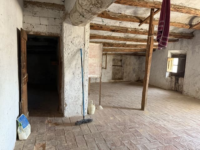 6 soveværelse Erhverv til salg i Tarragona by - € 169.000 (Ref: 9987570)