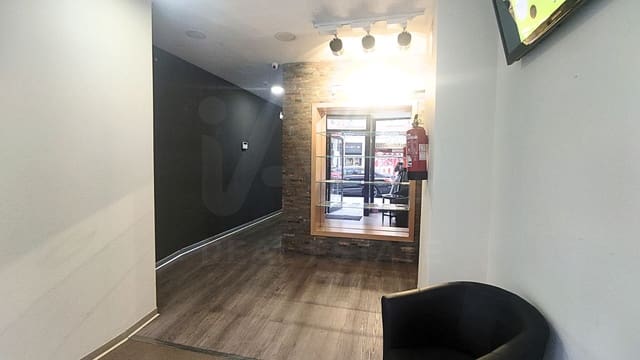 2 soveværelse Erhverv til salg i Bilbao - € 1.499.000 (Ref: 9987572)