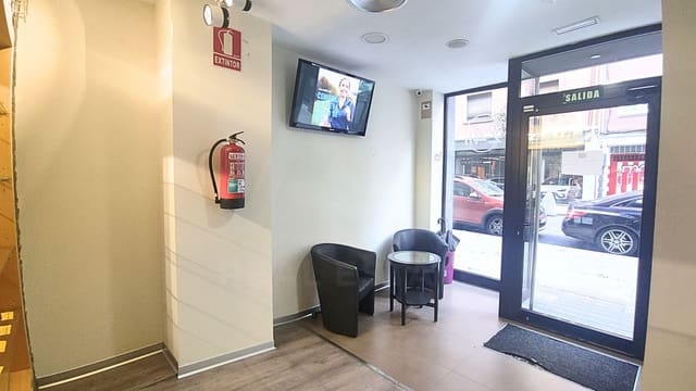 2 soveværelse Erhverv til salg i Bilbao - € 1.499.000 (Ref: 9987572)