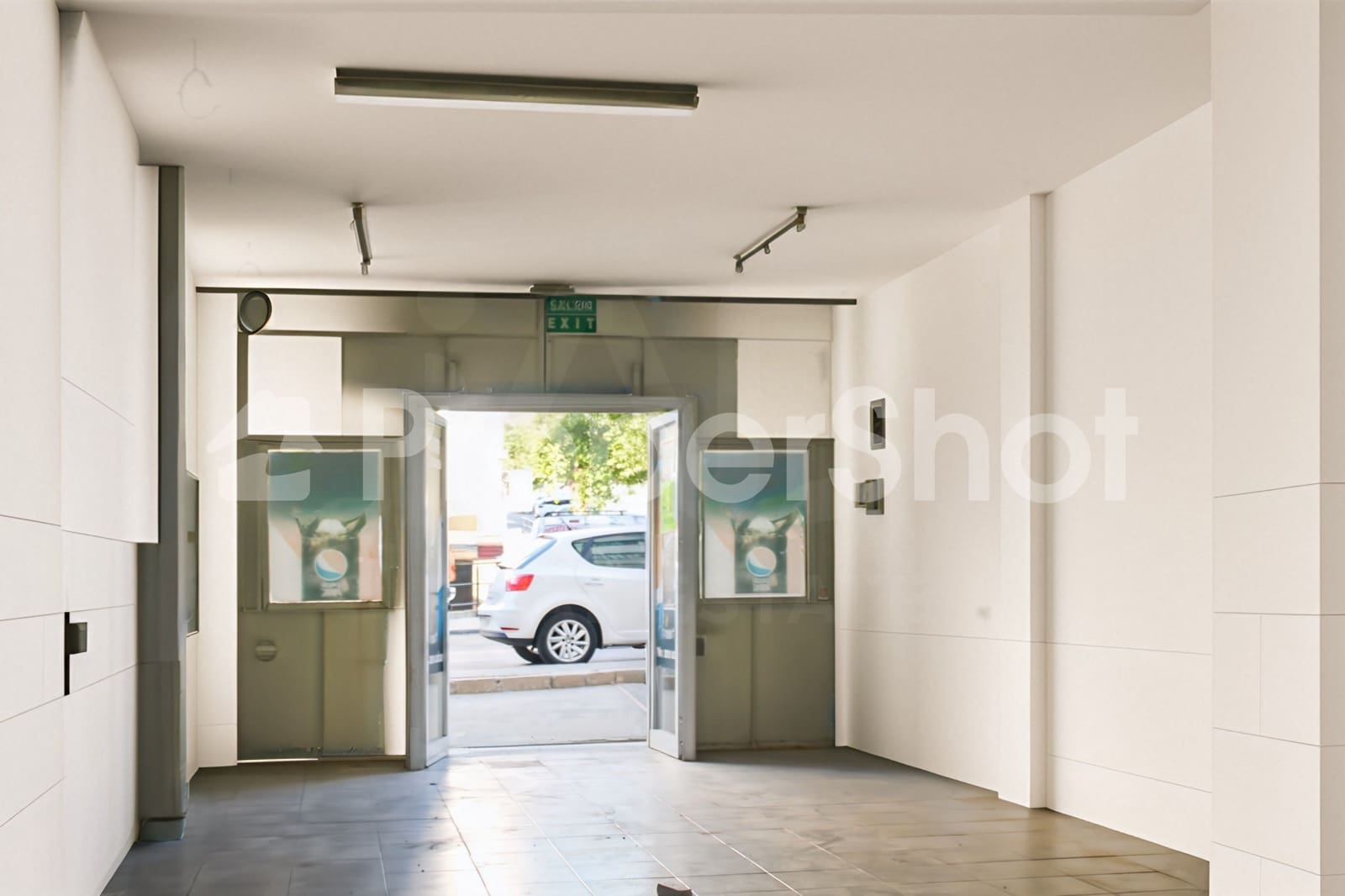 Local Comercial en Huelva ciudad en venta - 43.450 € (Ref: 9987574)