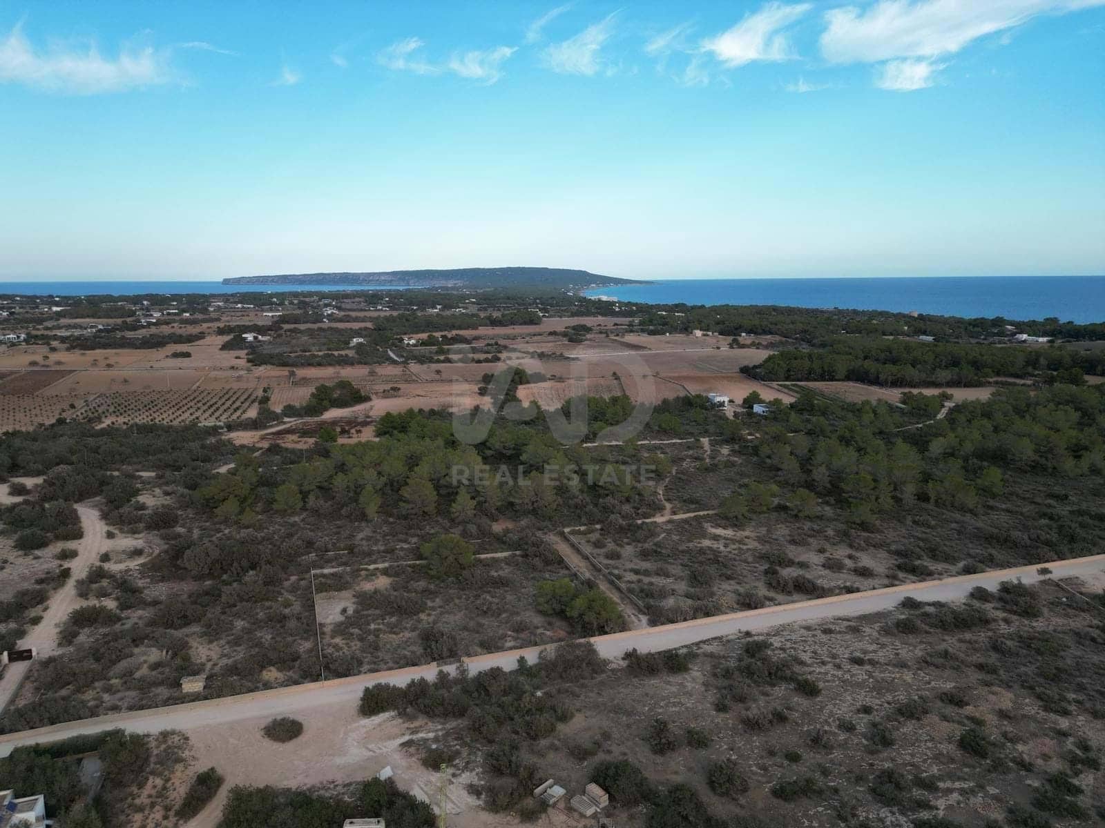 Grunde uden byggetilladelser til salg i Sant Francesc de Formentera - € 1.900.000 (Ref: 9987575)