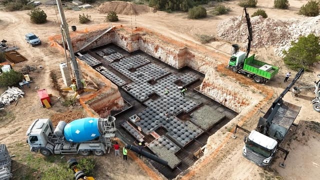 Grunde uden byggetilladelser til salg i Sant Francesc de Formentera, Formentera kommune - € 1.900.000 (Ref: 9987575)