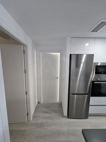 2 soveværelse Lejlighed til salg i Alicante by med swimmingpool garage - € 278.000 (Ref: 9987577)