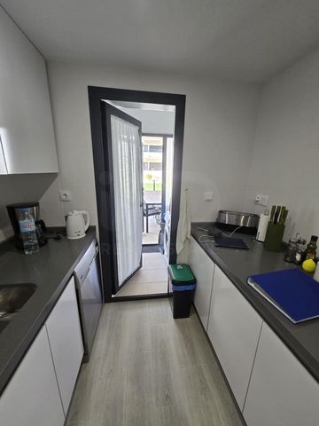 2 soverom Leilighet til salgs i Alicante by med svømmebasseng garasje - € 278 000 (Ref: 9987577)