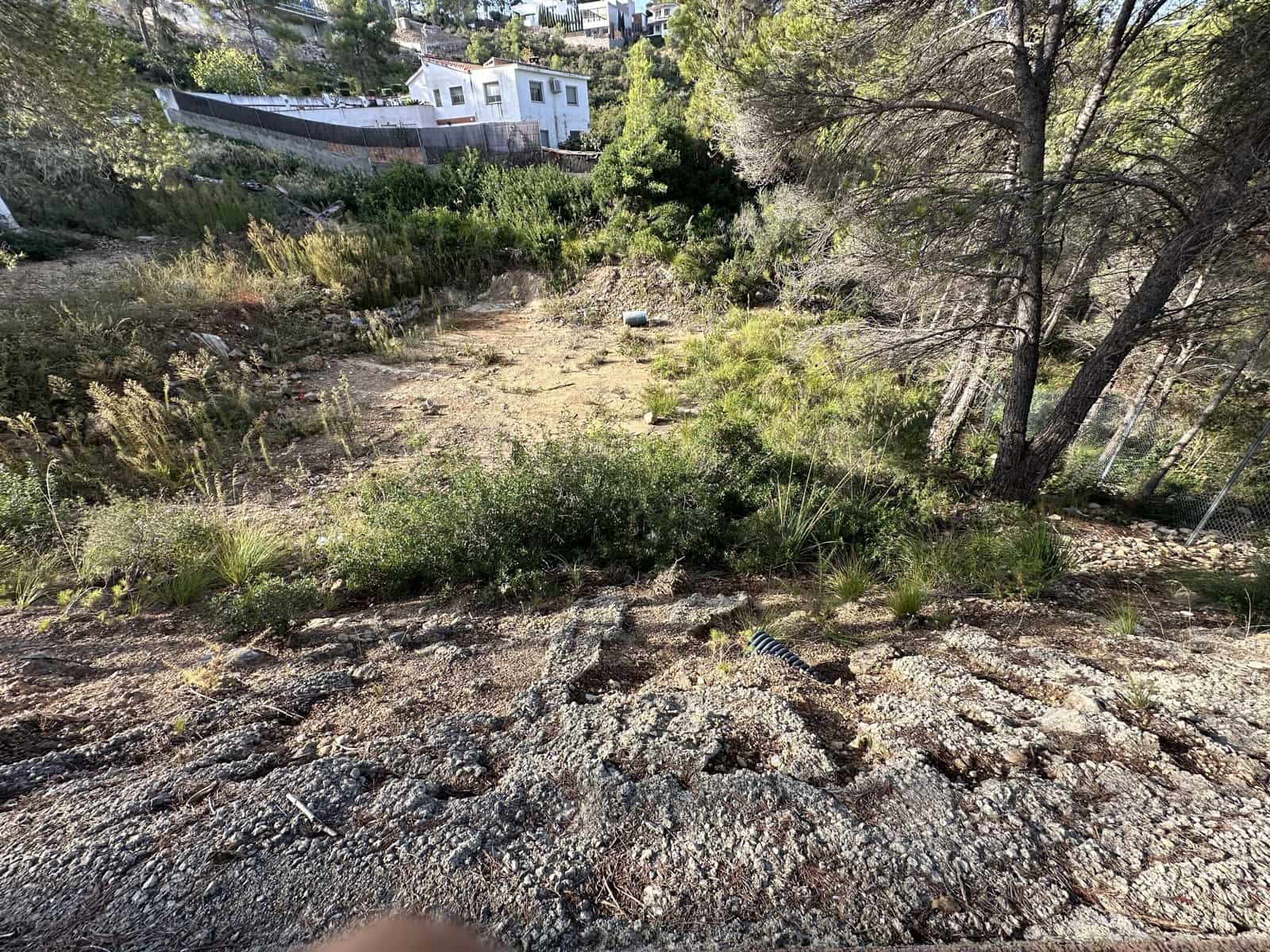 Rakentamaton maa myytävänä paikassa Barcelona kaupunki - 165 000 € (Ref: 9987579)