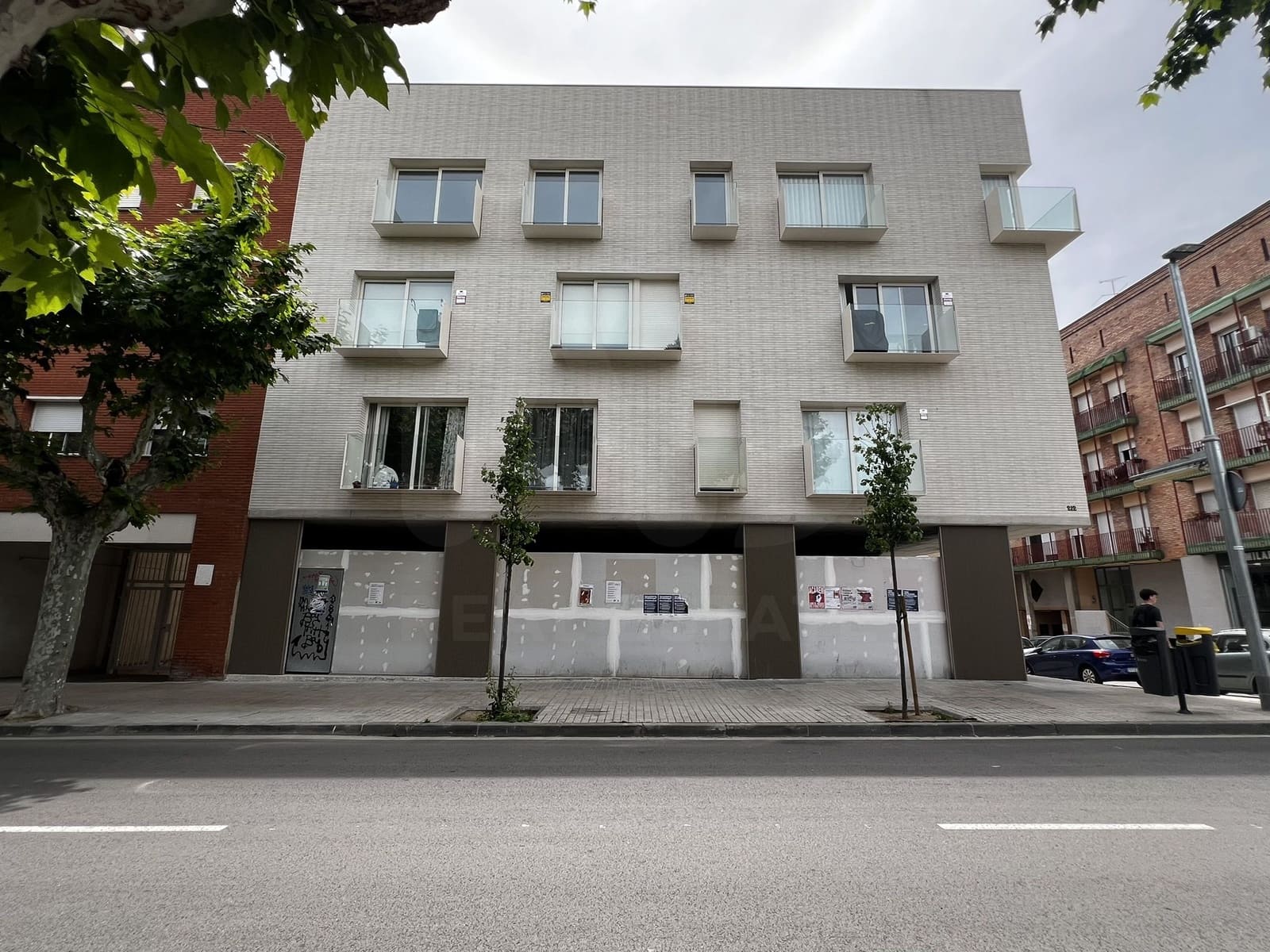 Erhverv til salg i Barcelona by - € 340.000 (Ref: 9987580)