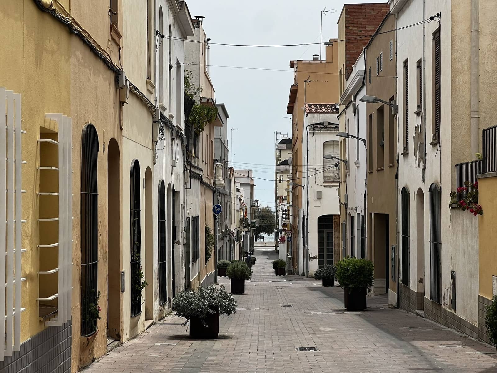 Erhverv til salg i Barcelona by - € 340.000 (Ref: 9987580)
