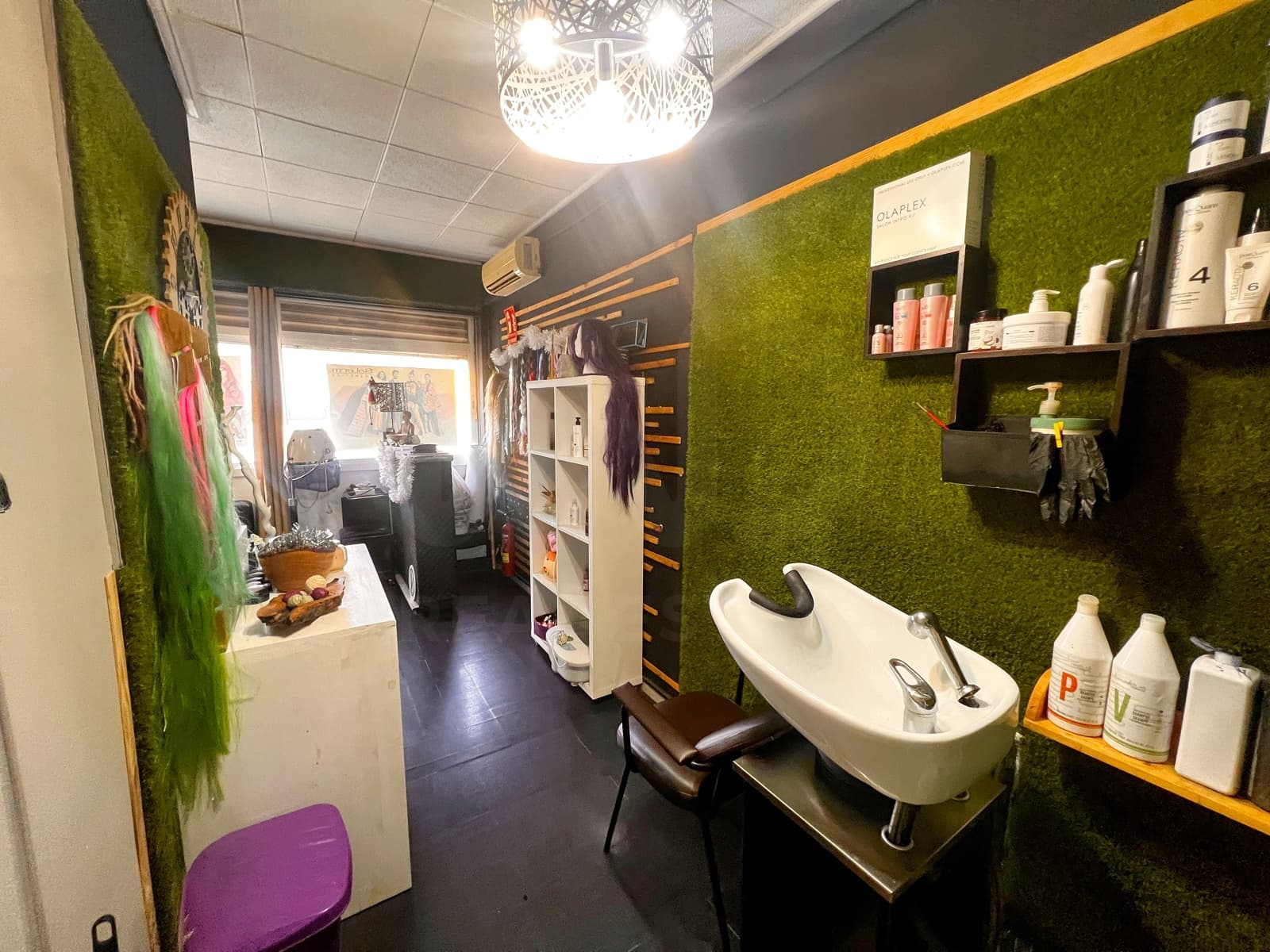 Local Comercial de 4 habitaciones en Barcelona ciudad en venta - 50.000 € (Ref: 9987582)