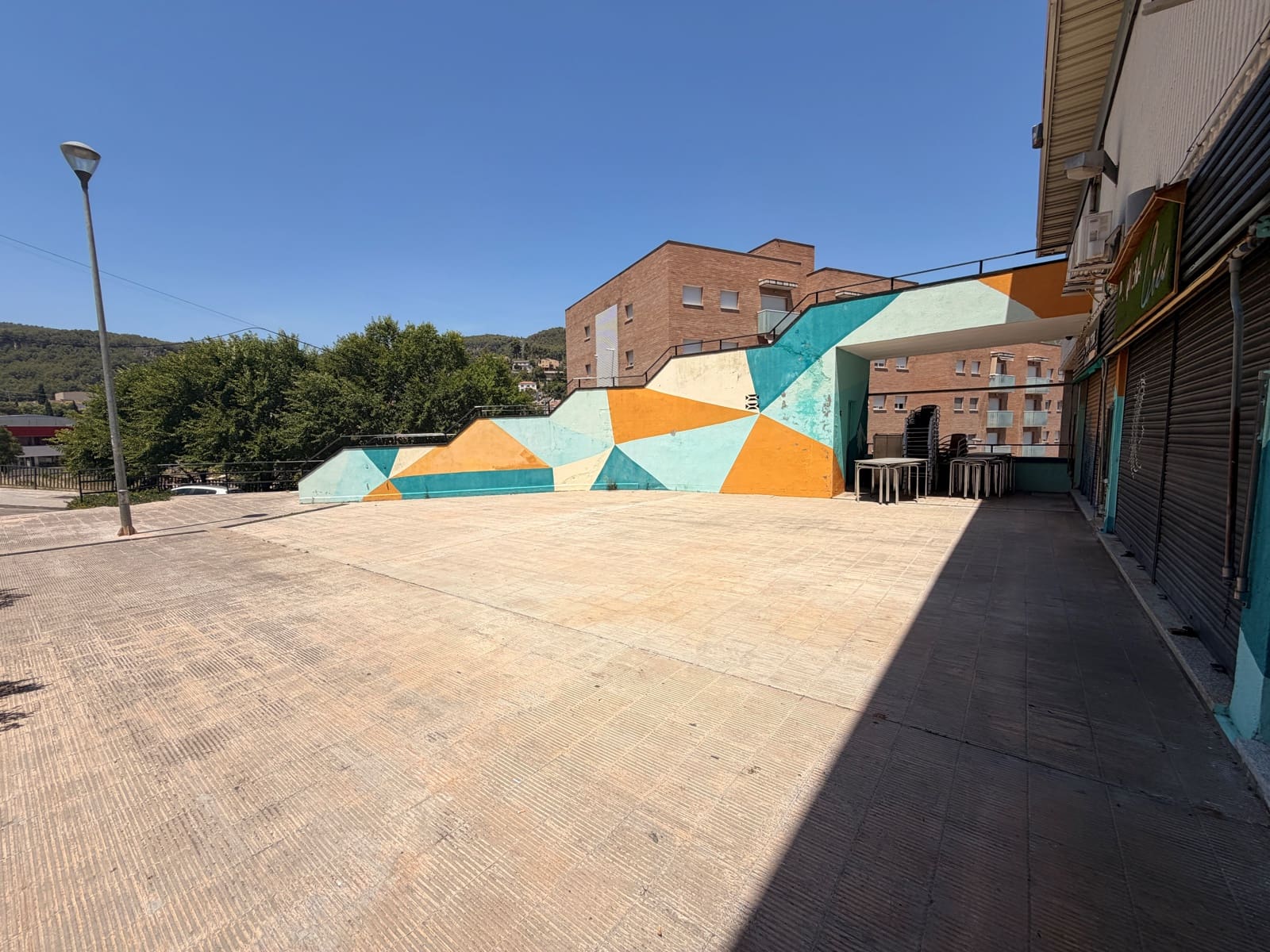 Local Comercial de 4 habitaciones en Barcelona ciudad en venta - 50.000 € (Ref: 9987582)