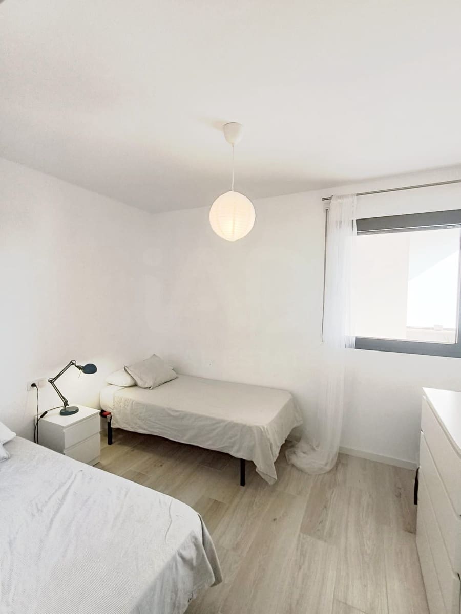 Apartamento de 2 habitaciones en Tarragona ciudad en venta - 250.000 € (Ref: 9987585)