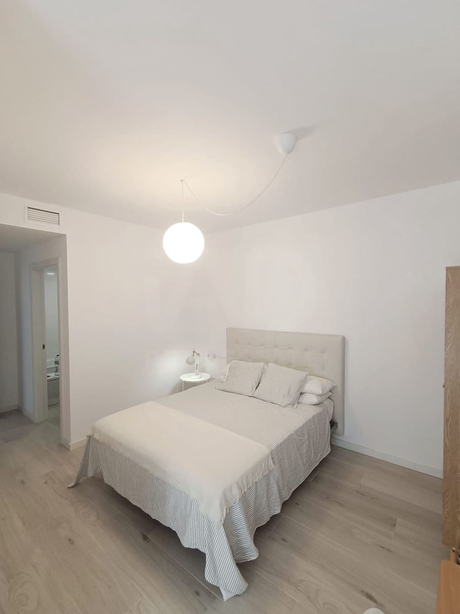 Apartamento de 2 habitaciones en Tarragona ciudad en venta - 250.000 € (Ref: 9987585)