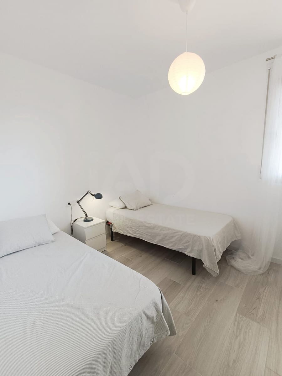Apartamento de 2 habitaciones en Tarragona ciudad en venta - 250.000 € (Ref: 9987585)