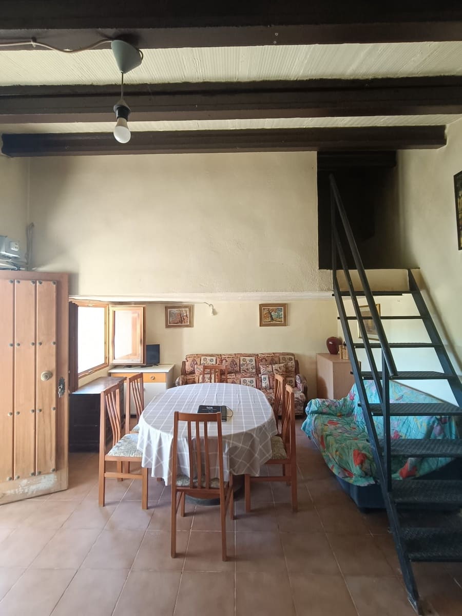 Grunde uden byggetilladelser til salg i Tarragona by - € 135.000 (Ref: 9987586)