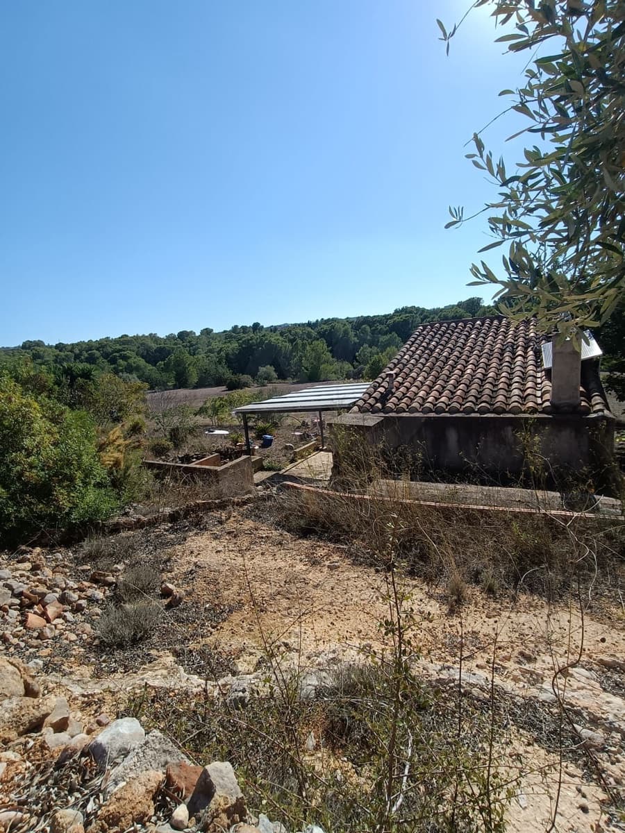 Grunde uden byggetilladelser til salg i Tarragona by - € 135.000 (Ref: 9987586)