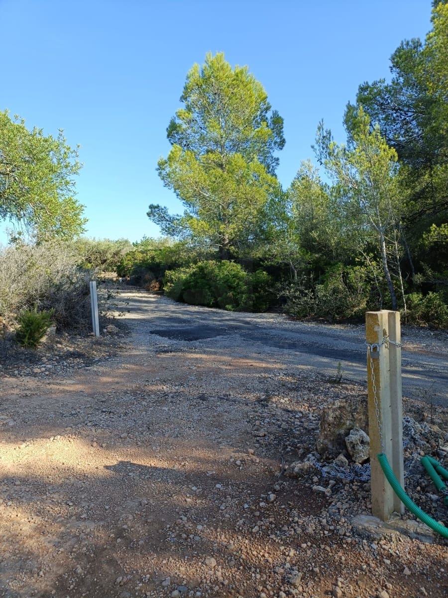 Grunde uden byggetilladelser til salg i Tarragona by - € 135.000 (Ref: 9987586)