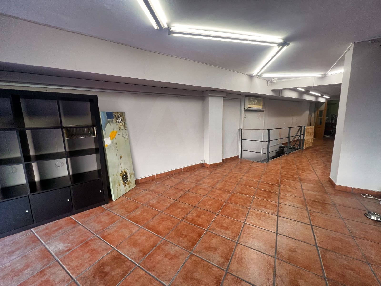 Kommersiell til leie i Barcelona by - € 968 (Ref: 9987588)
