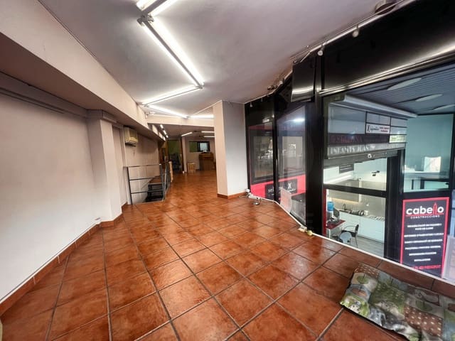 Kommersiell til leie i Barcelona by - € 968 (Ref: 9987588)