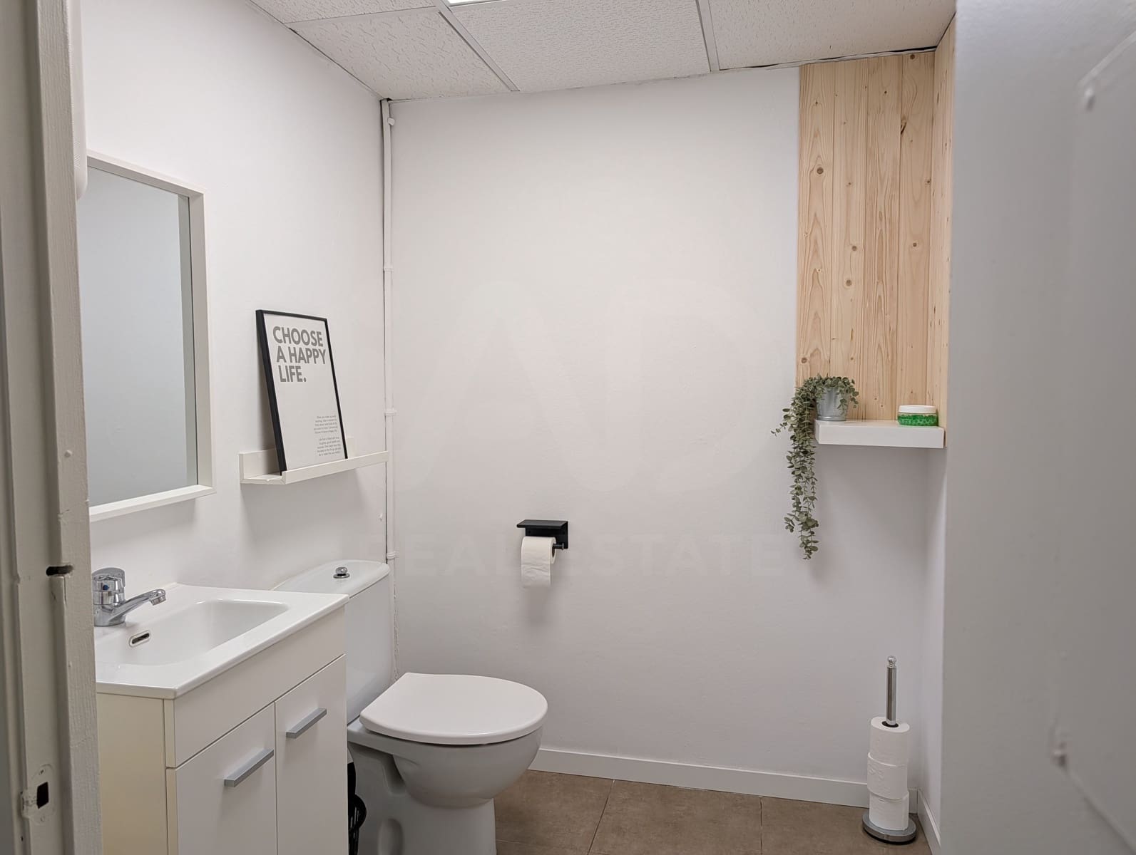 6 Zimmer Gewerbe zu verkaufen in Barcelona Stadt - 148.000 € (Ref: 9987589)