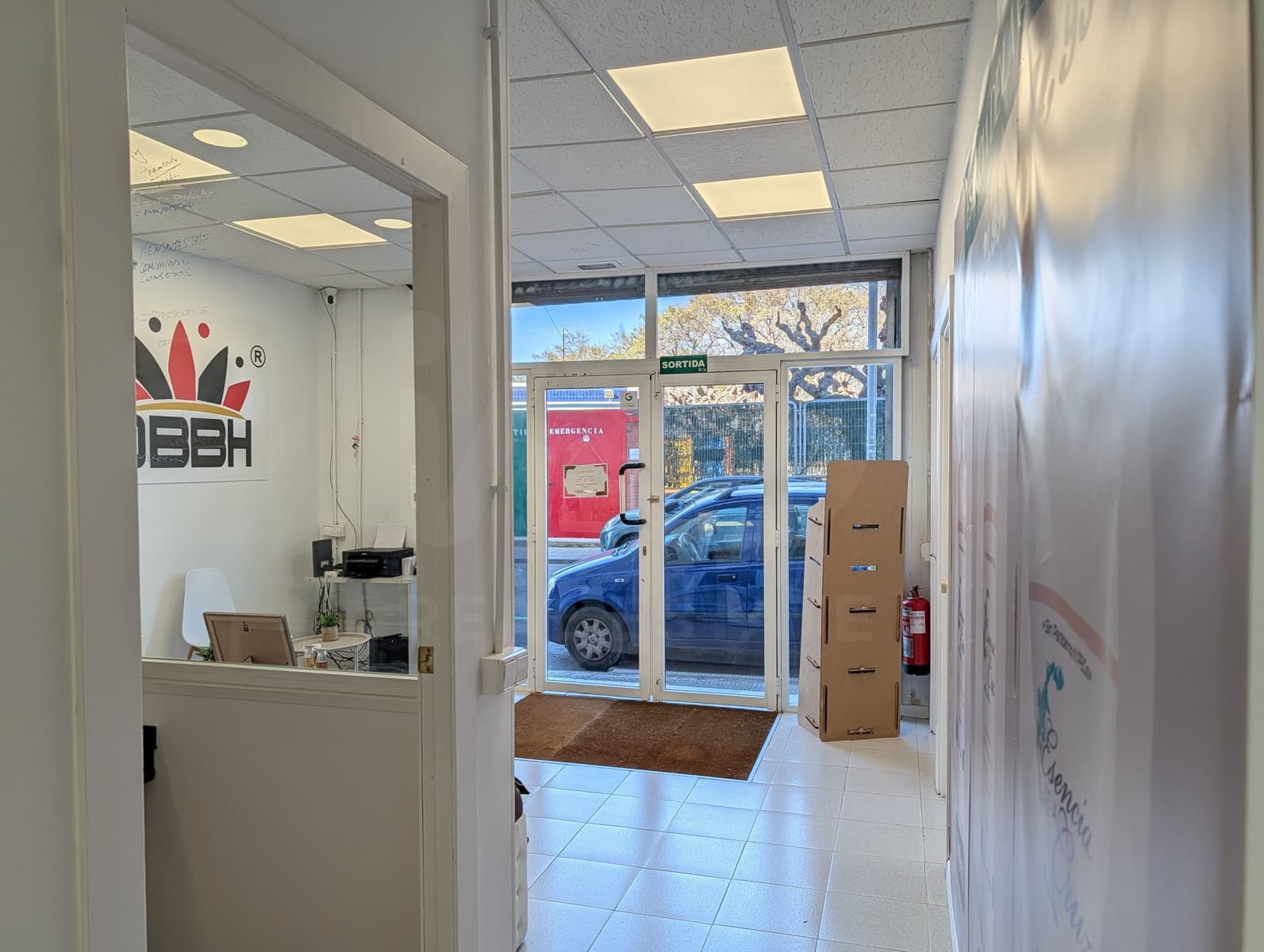 6 Zimmer Gewerbe zu verkaufen in Barcelona Stadt - 148.000 € (Ref: 9987589)