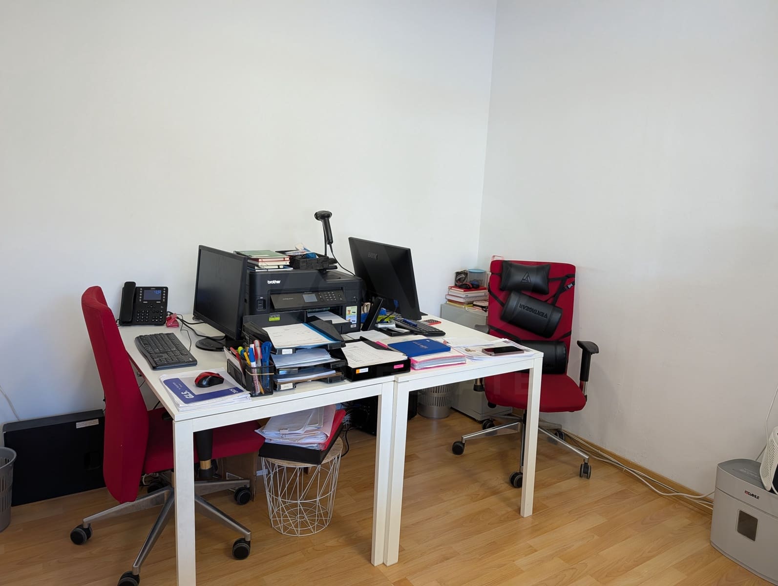 6 Zimmer Gewerbe zu verkaufen in Barcelona Stadt - 148.000 € (Ref: 9987589)