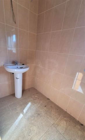 Kommersiell til salgs i Olivella - € 124 900 (Ref: 9987590)