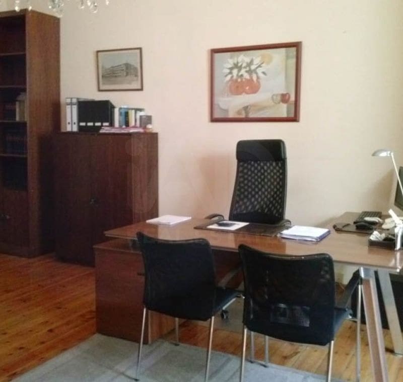 10 soverom Kommersiell til leie i Valladolid by - € 385 (Ref: 9987591)
