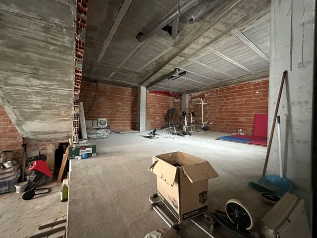 Local Comercial de 1 habitación en Pego en alquiler - 968 € (Ref: 9987594)