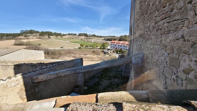 5 bedroom Villa for sale in Tarragona city - € 690,000 (Ref: 9987595)