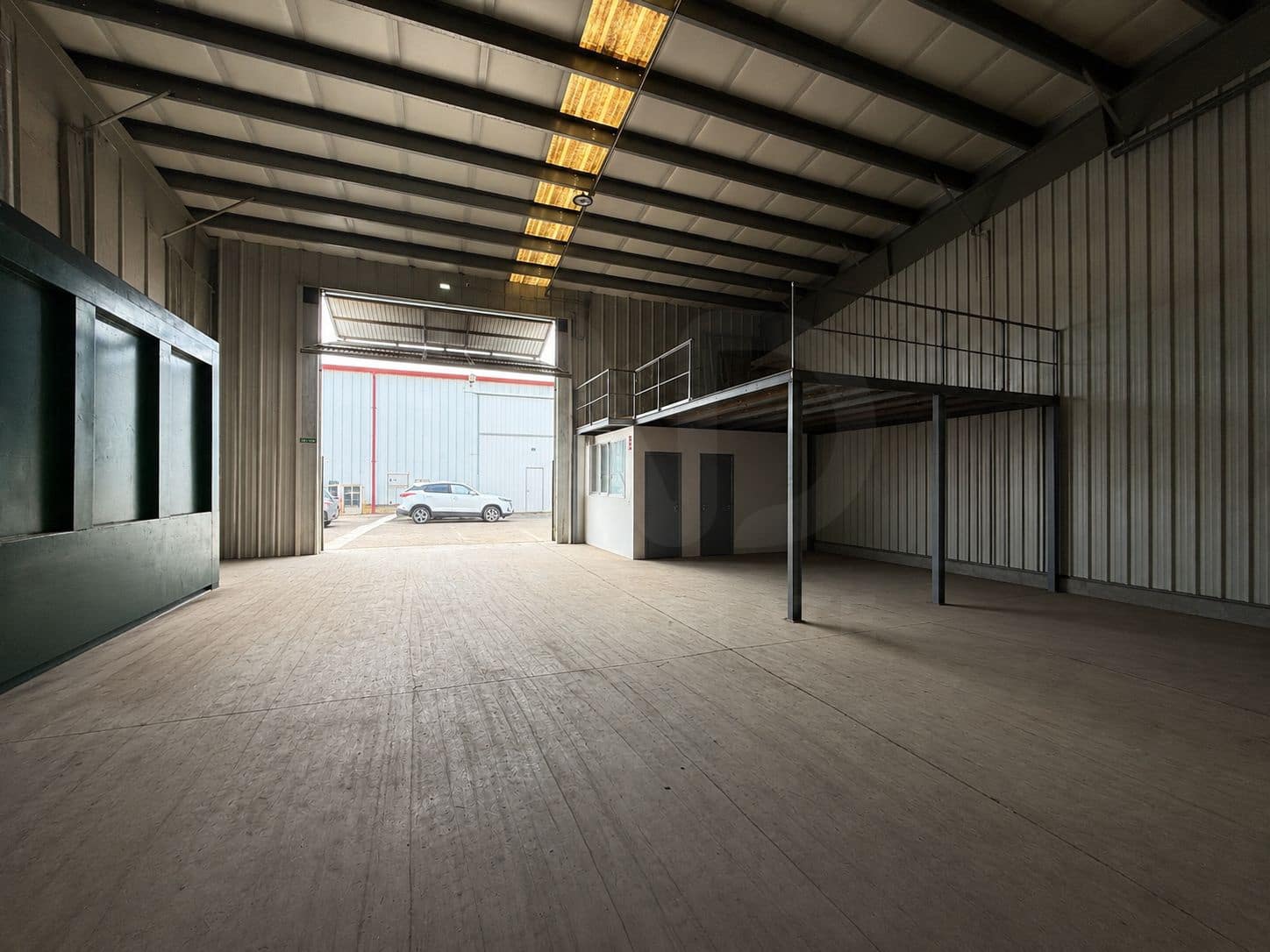 1 bedroom Commercial for sale in Valdefresno - € 135,000 (Ref: 9987596)