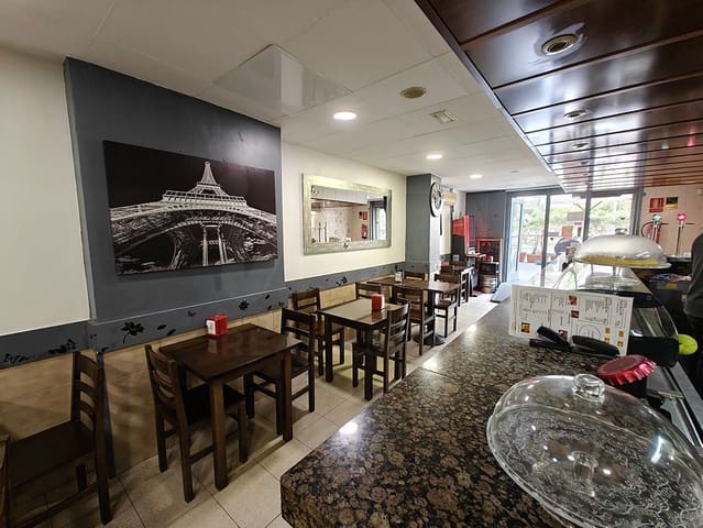 Comercial para venda em Barcelona cidade - 95 000 € (Ref: 9987597)