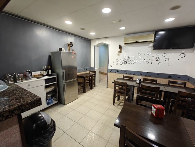 Comercial para venda em Barcelona cidade - 95 000 € (Ref: 9987597)