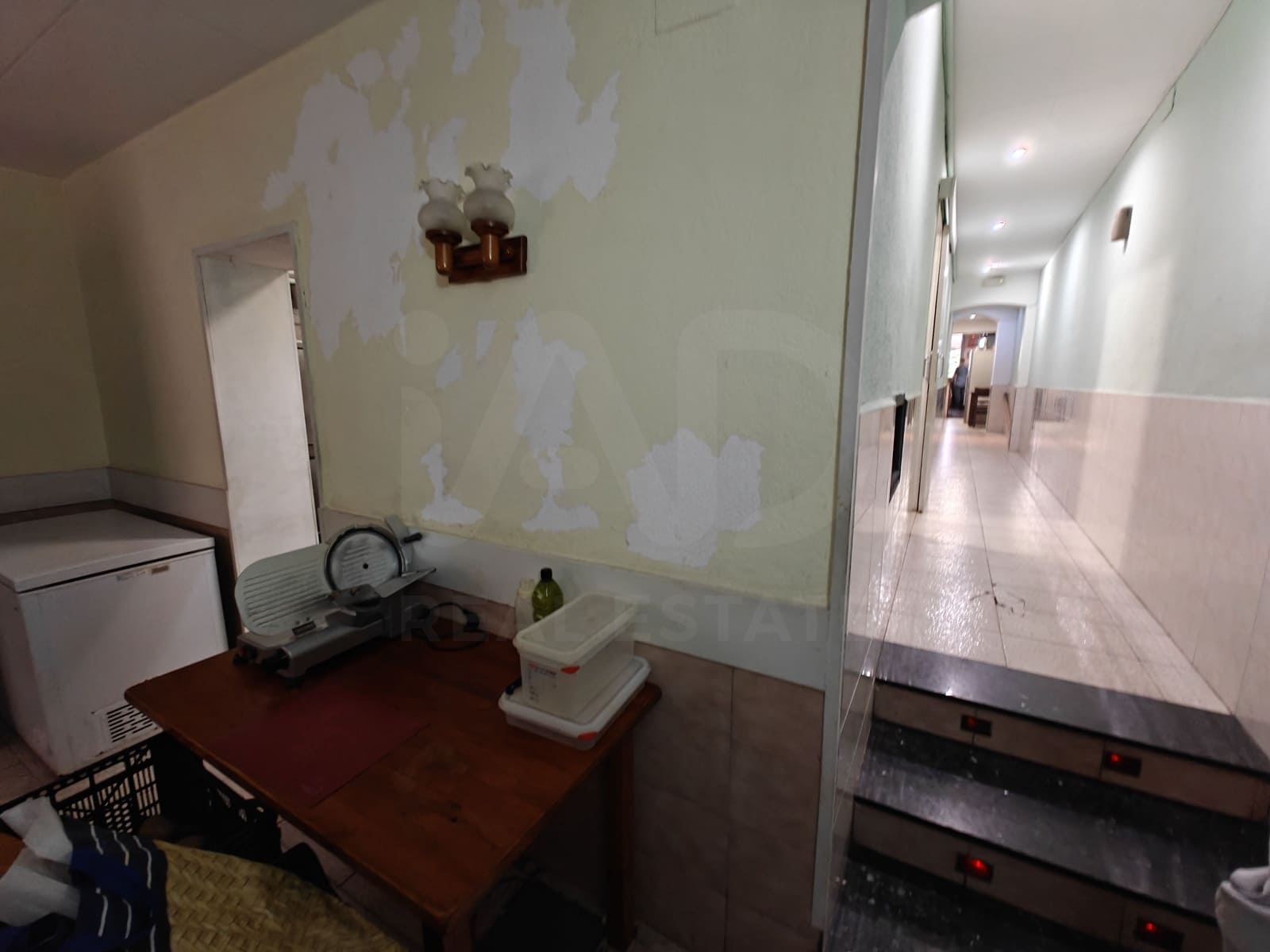 Comercial para venda em Barcelona cidade - 95 000 € (Ref: 9987597)