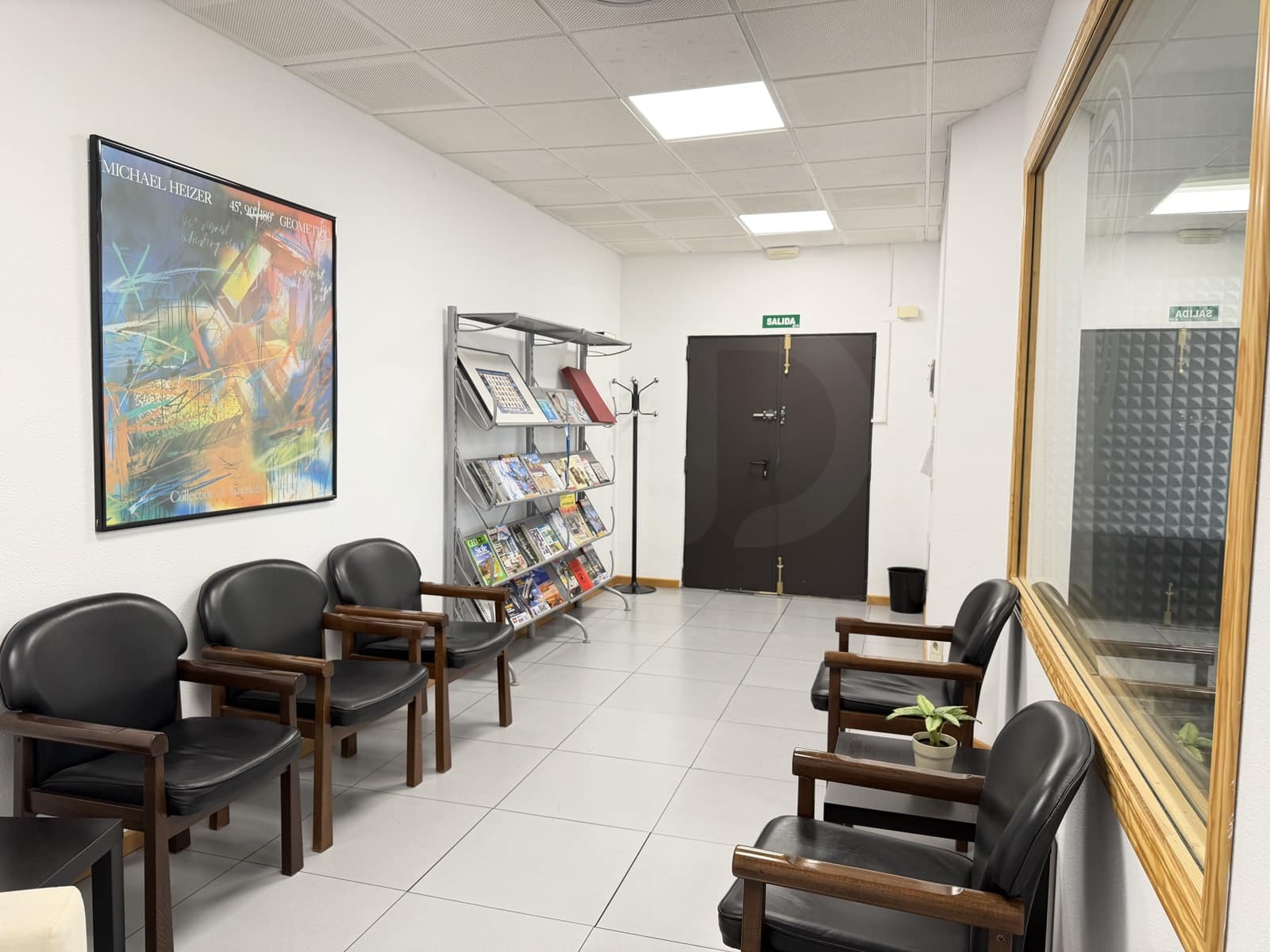 Komercyjne do wynajęcia w Miasto Madryt z garażem - 2 300 € (Ref: 9987599)