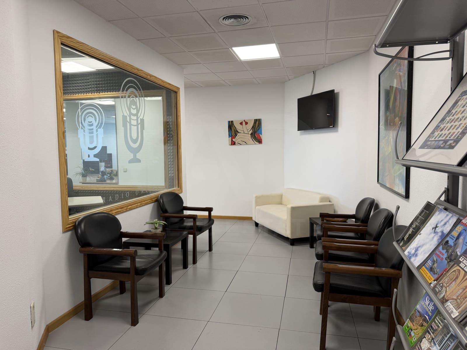 Komercyjne do wynajęcia w Miasto Madryt z garażem - 2 300 € (Ref: 9987599)