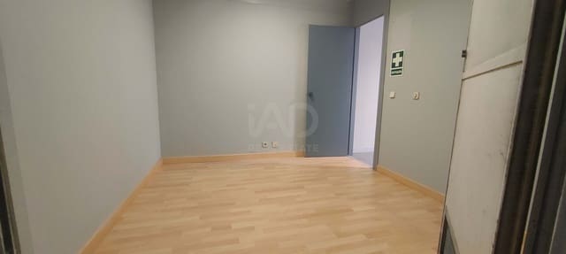 Erhverv til salg i Ourense by - € 220.000 (Ref: 9987600)
