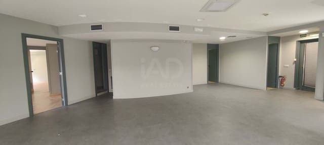 Erhverv til salg i Ourense by - € 220.000 (Ref: 9987600)