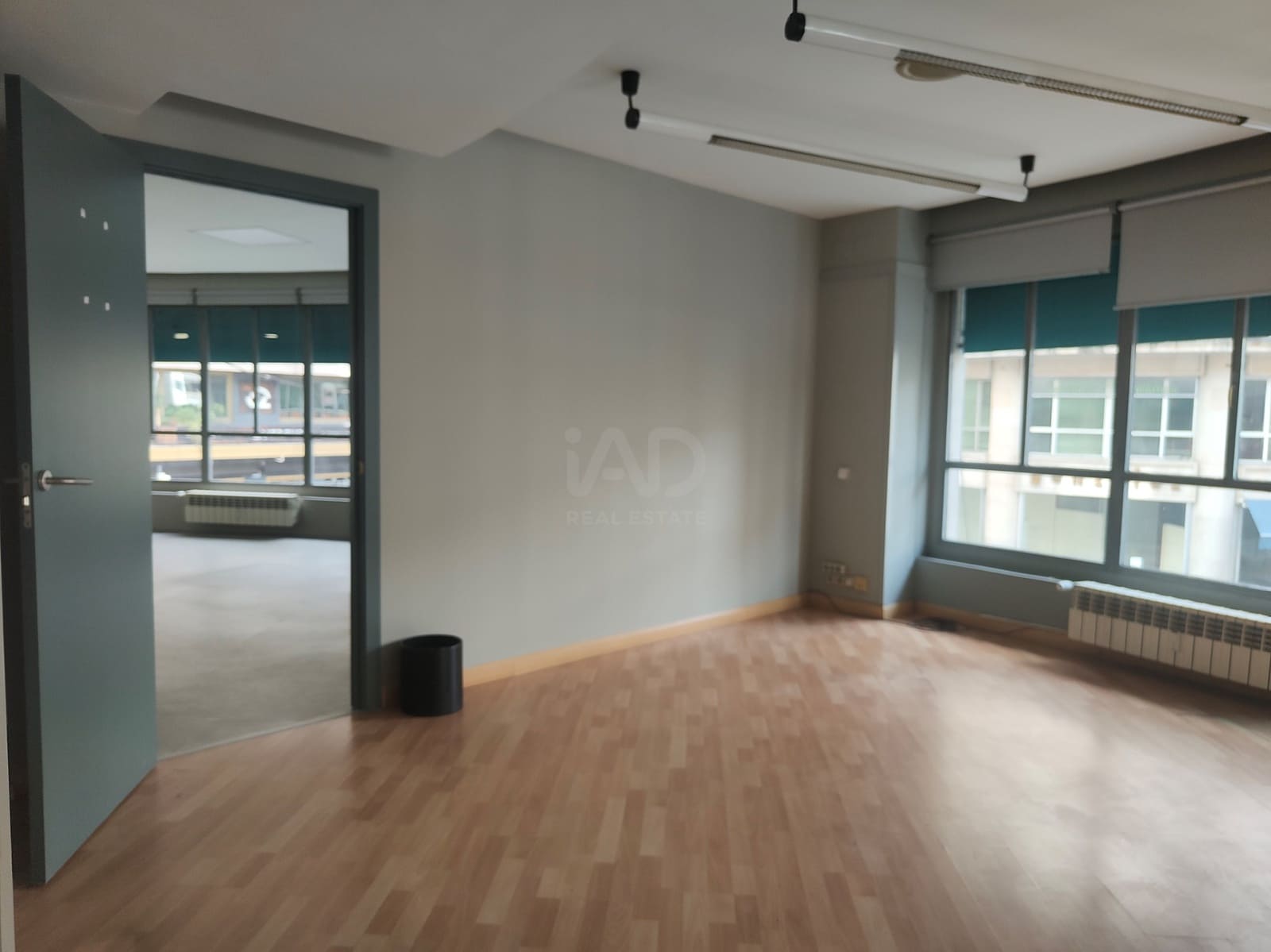 Local Comercial en Ourense ciudad en venta - 220.000 € (Ref: 9987600)