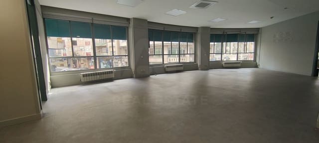 Gewerbe zu verkaufen in Ourense Stadt - 220.000 € (Ref: 9987600)