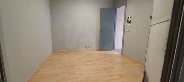 Gewerbe zu verkaufen in Ourense Stadt - 220.000 € (Ref: 9987600)
