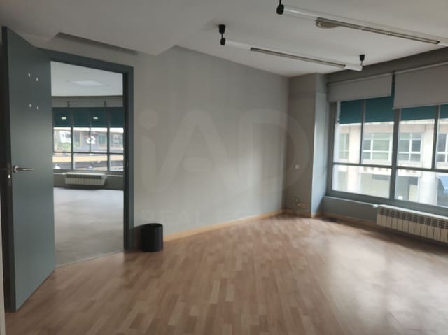 Gewerbe zu verkaufen in Ourense Stadt - 220.000 € (Ref: 9987600)
