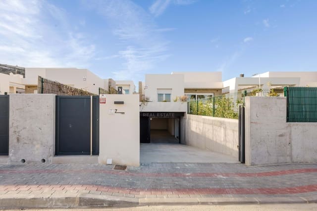 4 bedroom Villa for sale in Algorfa with pool garage - € 770,000 (Ref: 9987603)